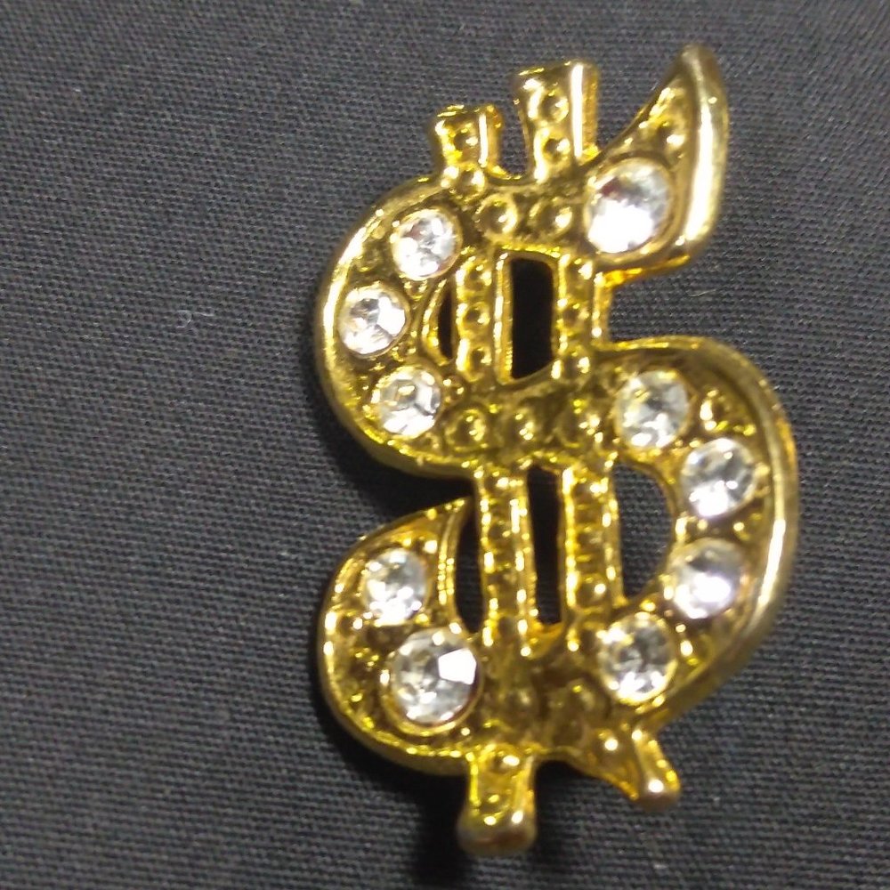 GOLD TONE RHINESTONE BROOCH